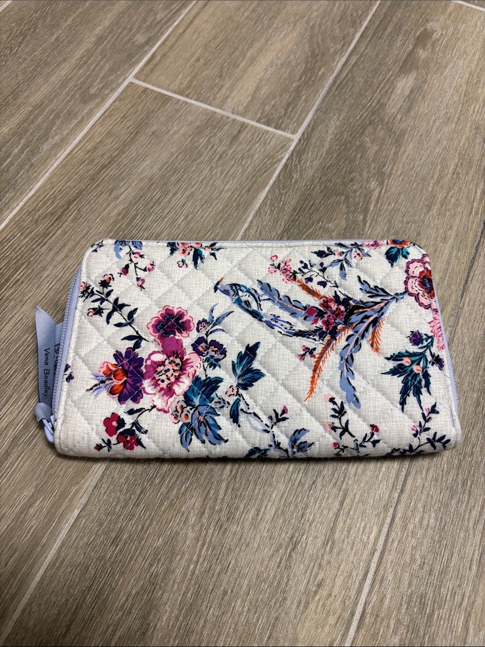 NWT Vera Bradley RFID Deluxe Travel Wallet